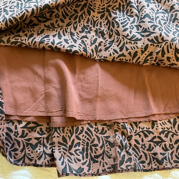 ⭐️ HOST PICK ⭐️ Petite Cotton Voile Midi Skirt - Picture 8 of 11